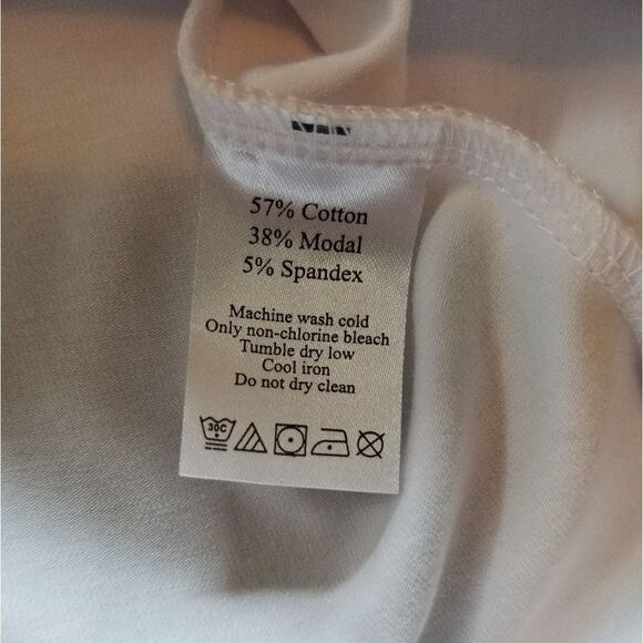 Duffield Lane White Tank Top - Picture 4 of 6